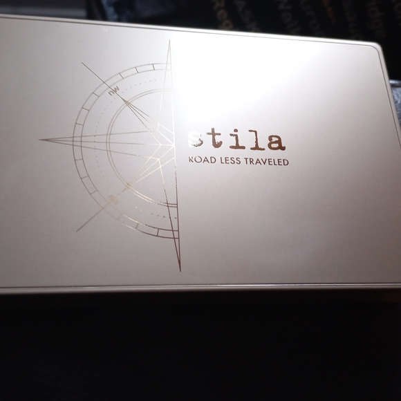 🎨Stila Eye Palette NIB - Road Less Traveled - Picture 10 of 11